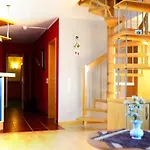 Altstadthotel Gbr 2*
