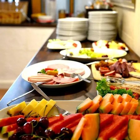 Altstadthotel Gbr Hotel 2*