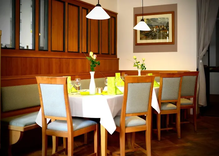 Altstadthotel Gbr Hotel 2*